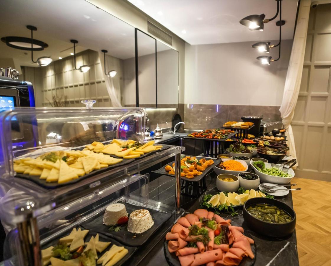 Gray Boutique Hotel Casablanca Eksteriør bilde A buffet at a hotel